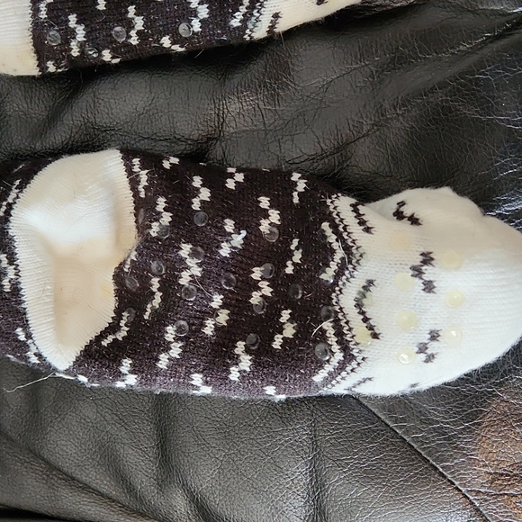 Sock slippers - Picture 2 of 2